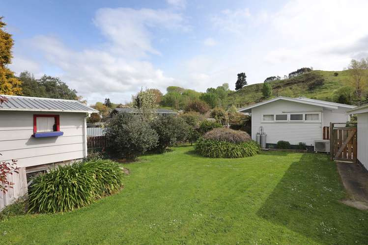 14 Ongo Road Hunterville_1