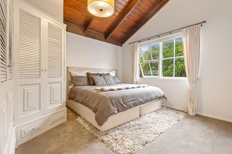 16 Awhiorangi Promenade Swanson_19