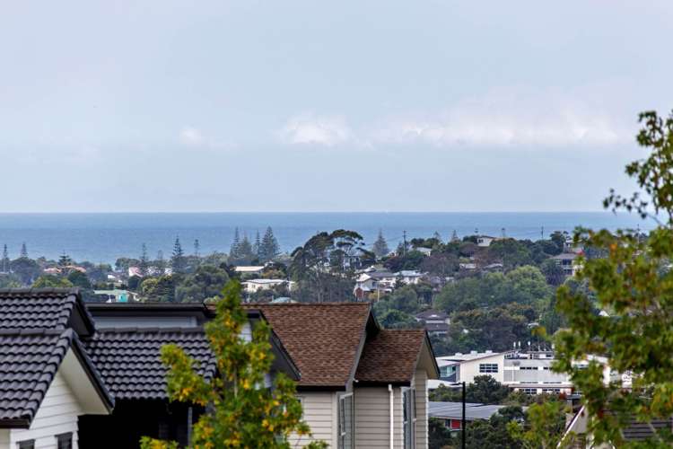 6 Percival Lane Silverdale_24