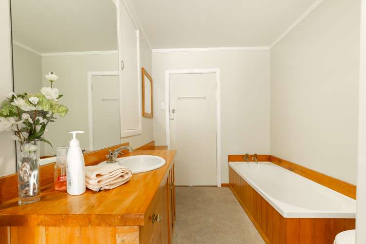 17 Mitcham Avenue Forest Lake_11