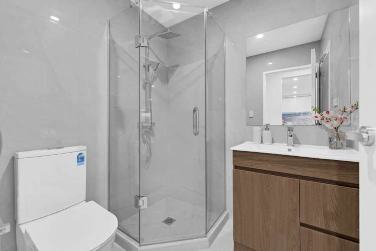 9A Lawson Creek Street Massey_21