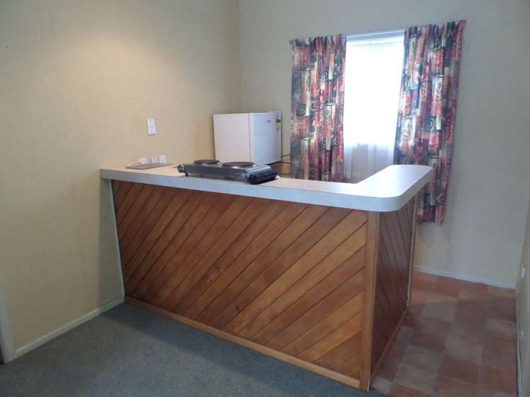 42 Wakefield Street Featherston_14