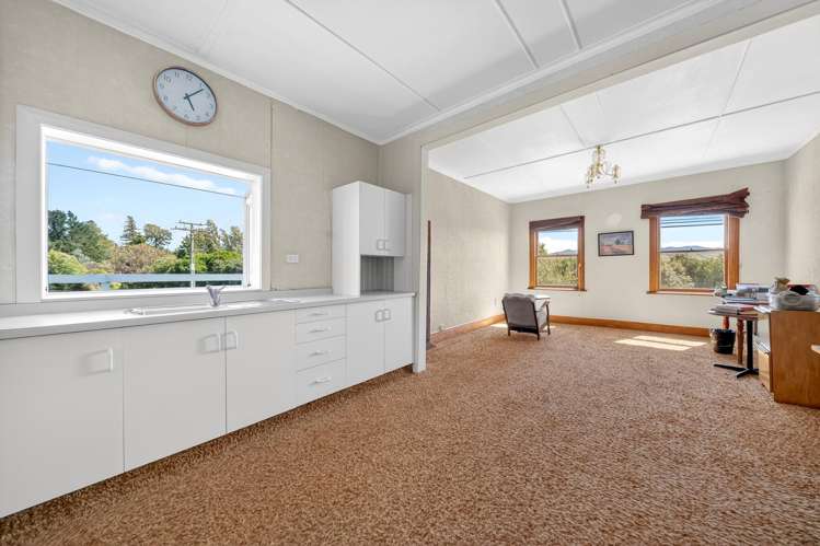 3258 SH2 Carterton_18