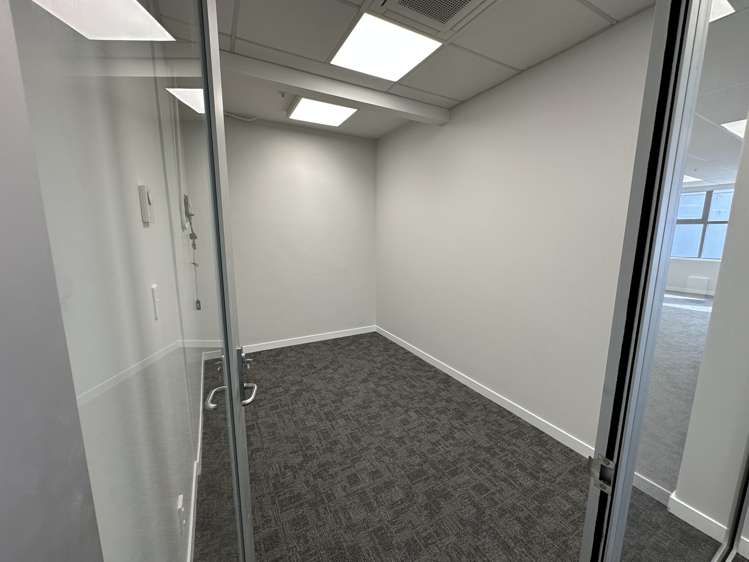 6 Herschell Street Napier South_3