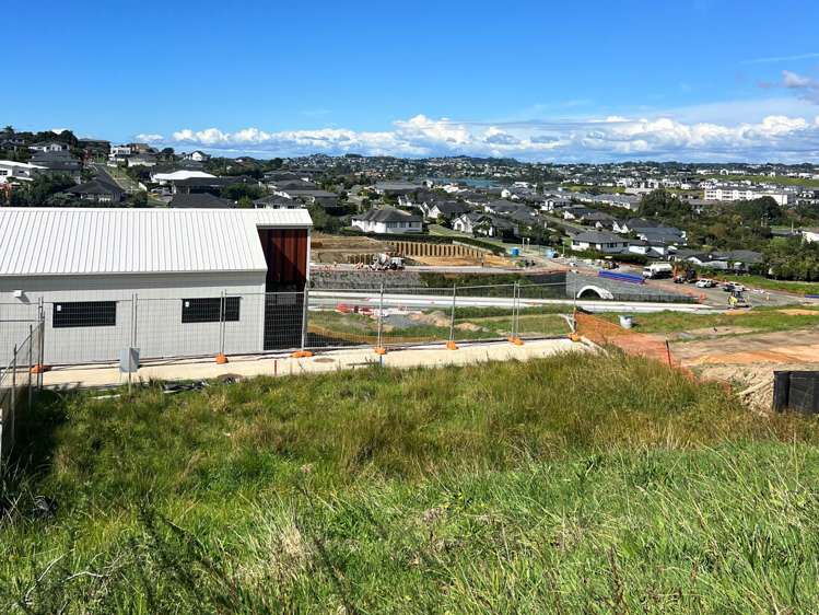 68 Ara Taha Crescent Orewa_1