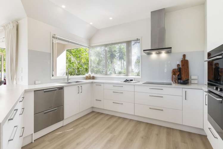 27 Warman Road Okura_6