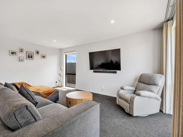 101 Eureka Street Aranui_11