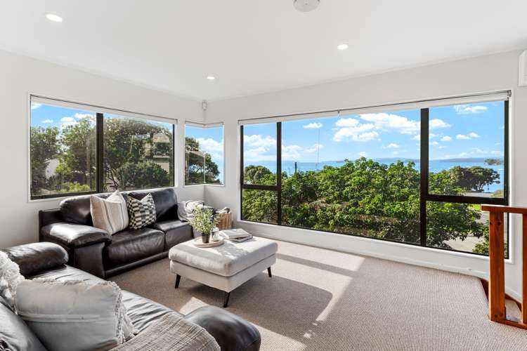53 Deerness Crescent Algies Bay_3