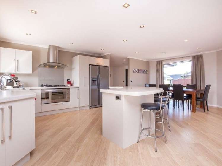 4b Montrose Place Highlands Park_26