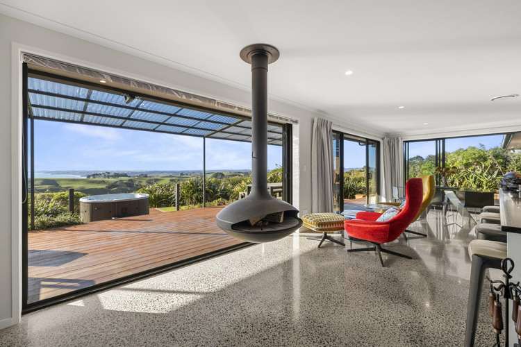666 Te Hutewai Road Raglan_13