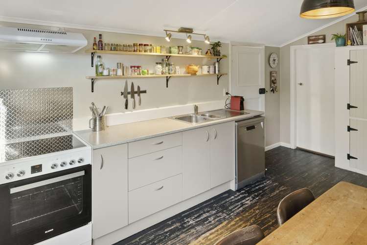 24 Arrow Street Wakefield_11