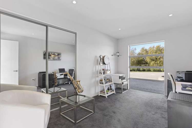 25A Greenhaven Drive Burwood_18