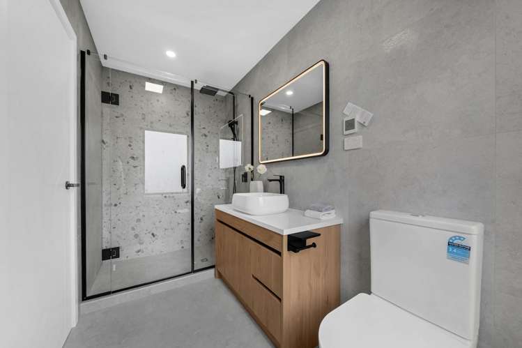 35 Hing Street Flat Bush_35