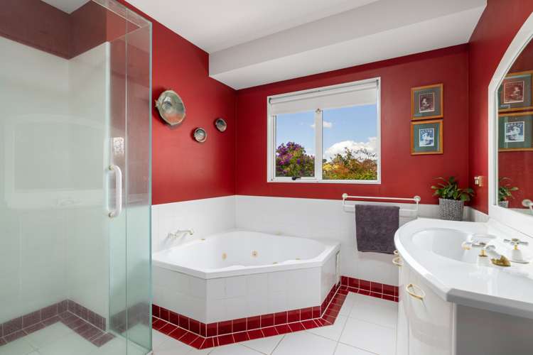 19 Emmerdale Place Ohauiti_11