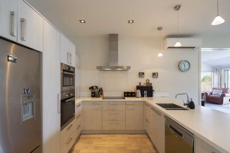 7 Bay View Road Kelvin Heights_6