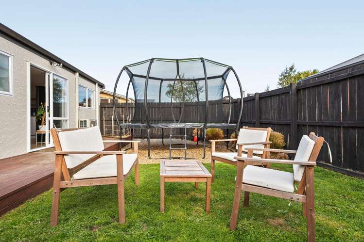 2 Wildberry Street Woolston_18