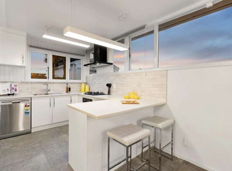 240E Great North Road Henderson_16