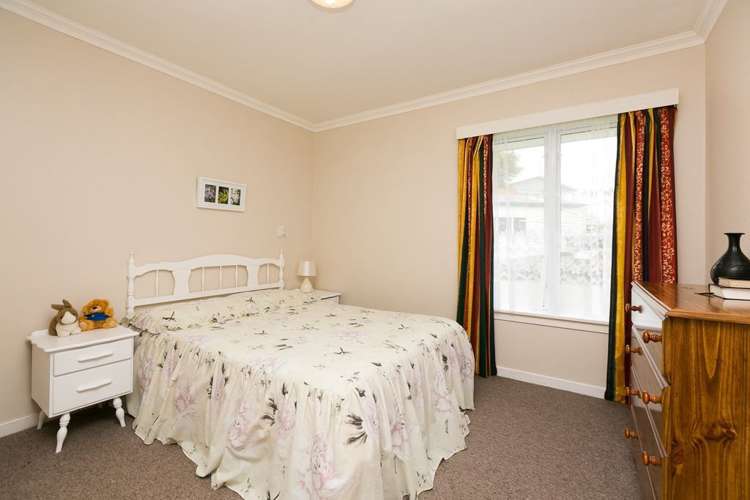84 Govett Avenue Frankleigh Park_13