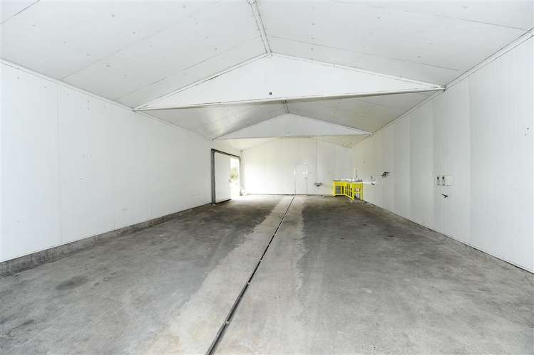 1320 West Coast Road West Melton_11