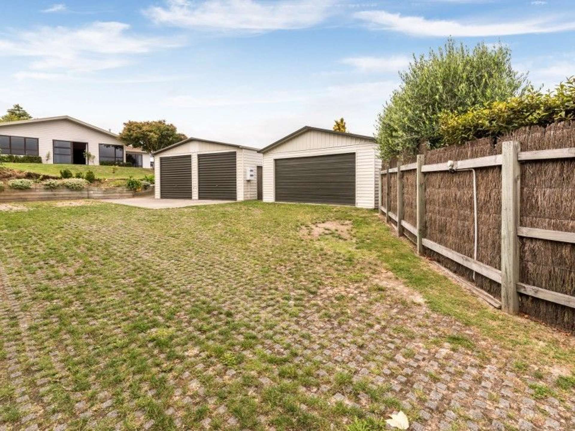 1/8 Puriri Street Hilltop_0