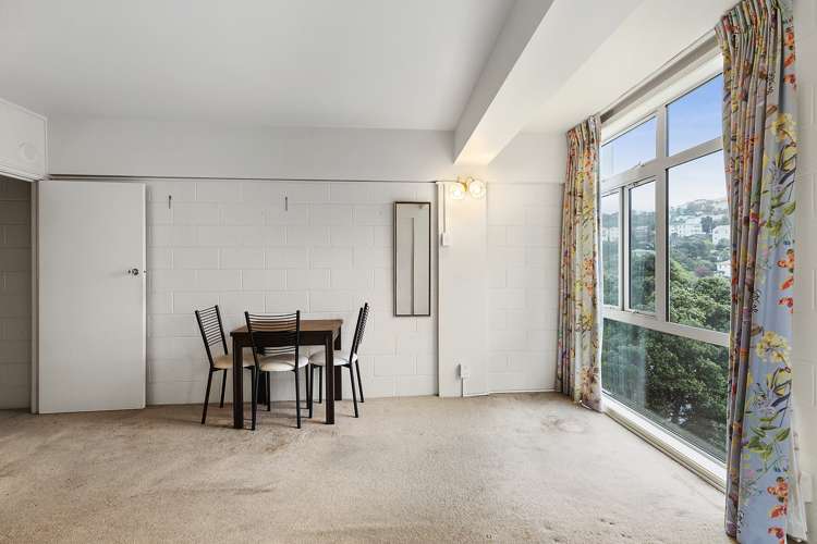2d/20 Maarama Crescent Aro Valley_5