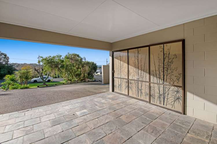 33 Surf Road Stanmore Bay_14