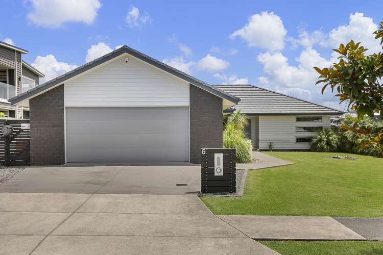 6 Defender Crescent Beachlands_34