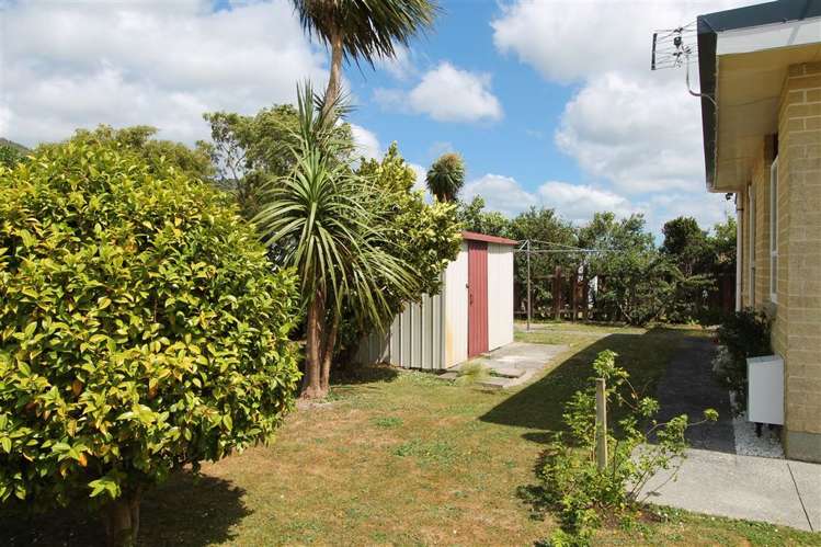 3 Twickenham Street Wainuiomata_19