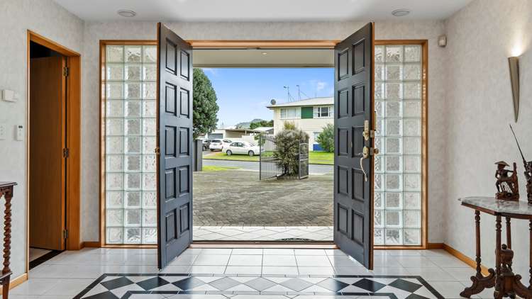 2 Gordon Road Mount Maunganui_24