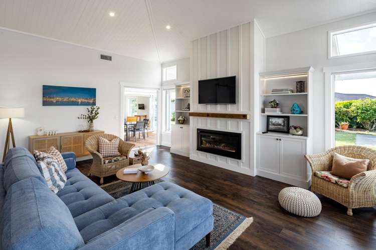 45 Alan Livingston Drive Cambridge_24