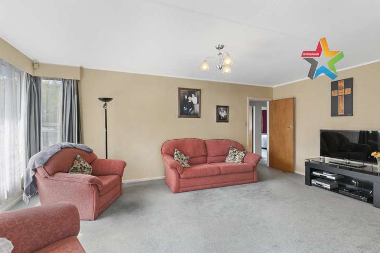41 Meremere Street Wainuiomata_5