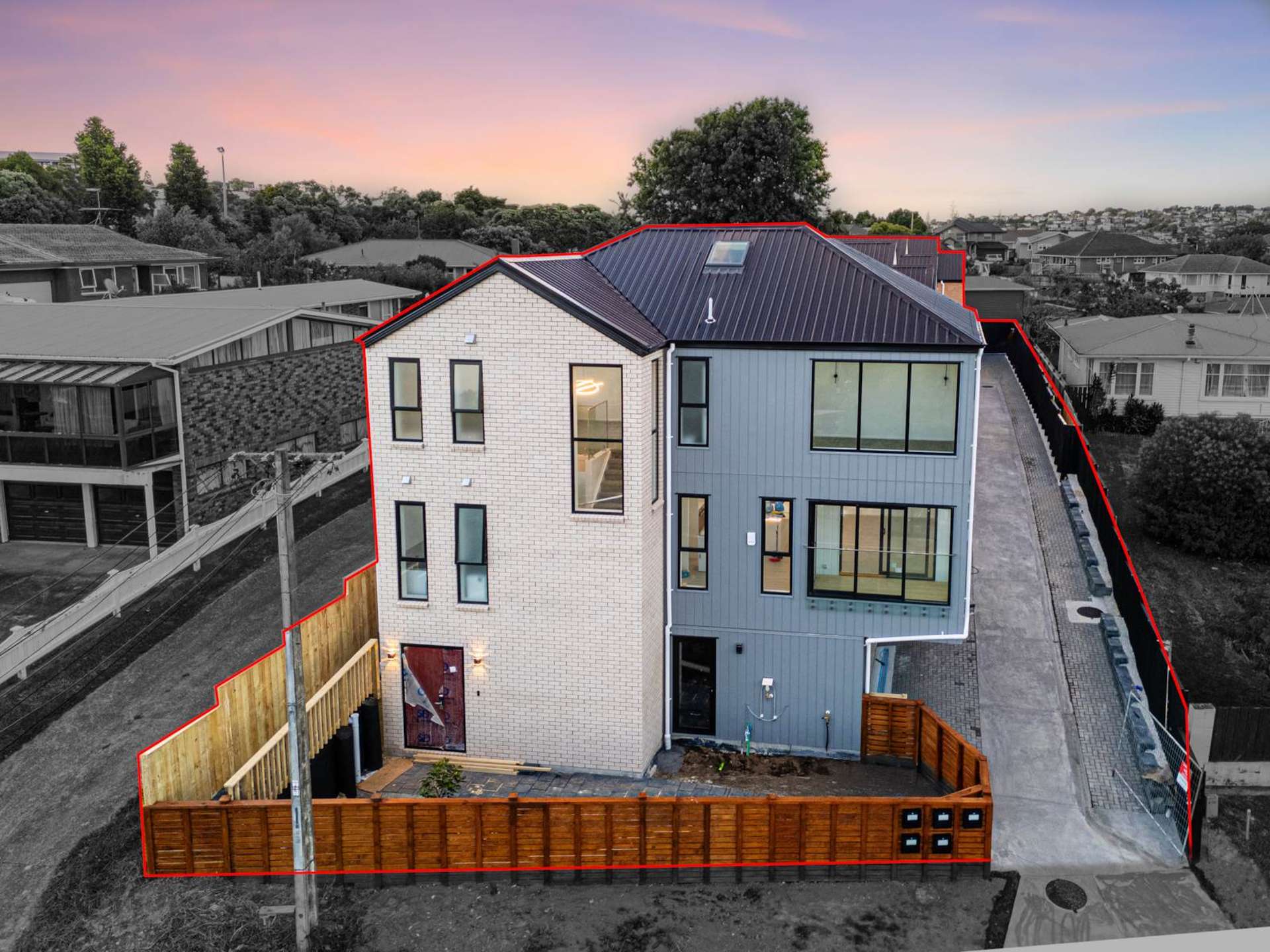 1/121 White Swan Road Mt Roskill_0