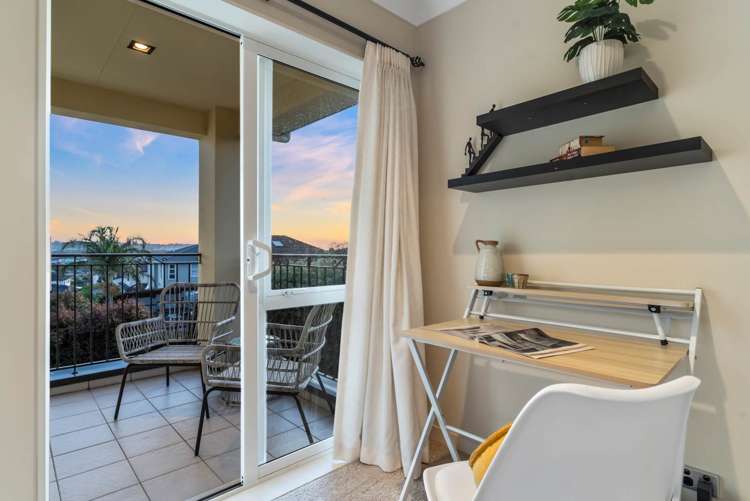 14 Vin Alto Drive Flat Bush_16