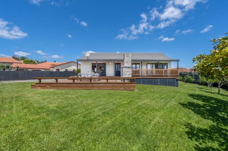 51 Kurnell Drive Botany Downs_14