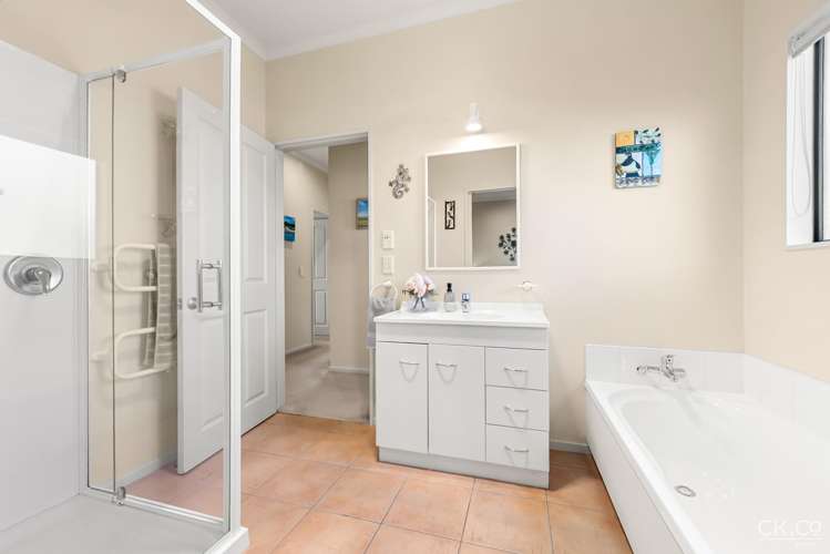 11 Ormrod Grove Riverstone Terraces_10