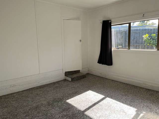 102/1C Whau Valley Road Kamo_3