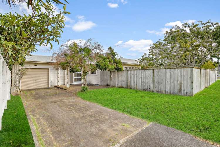 22 Carbine Road Mount Wellington_28