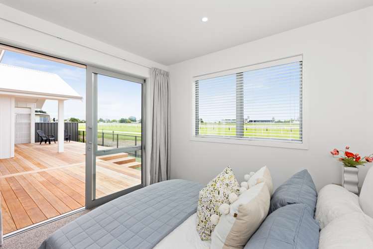 9 Raceview Close Raureka_13