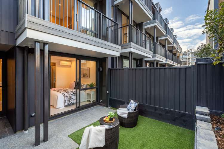 66 Scoria Crescent Stonefields_16