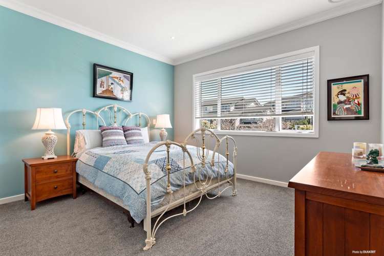 10 Tuangi Street Long Bay_11