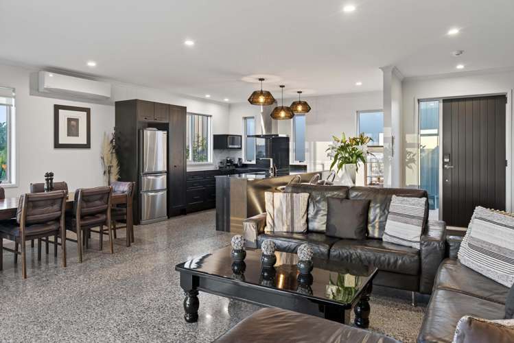 488D Pukehina Parade Pukehina_6