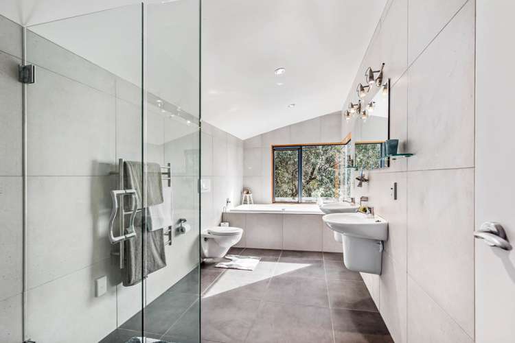 121 Kawakawa Bay Coast Road Kawakawa Bay_19