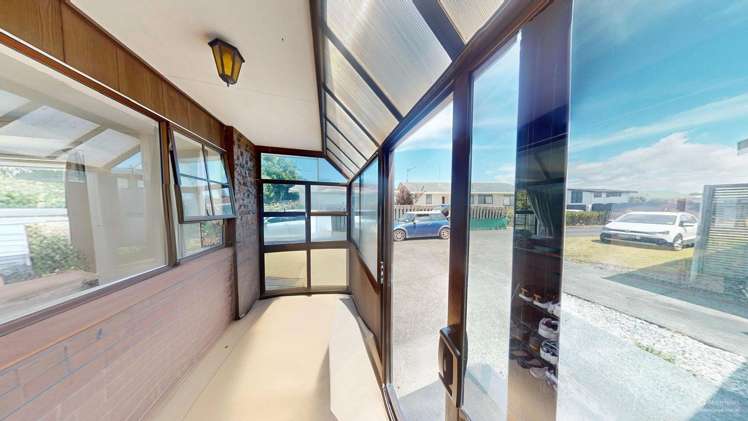 6B Akepiro Place 1230_11