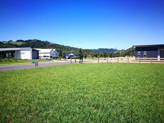 43 Longreach Drive Cooks Beach_1