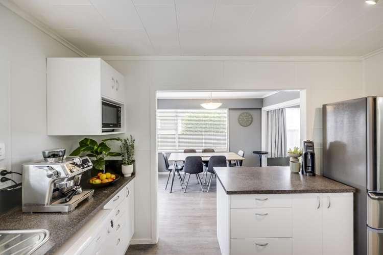 26 Surrey Street Taradale_7