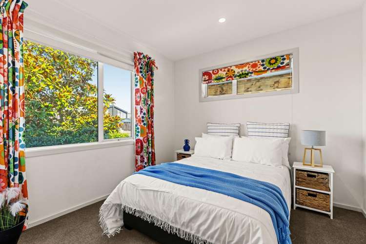 139 Edgeware Road Saint Albans_11