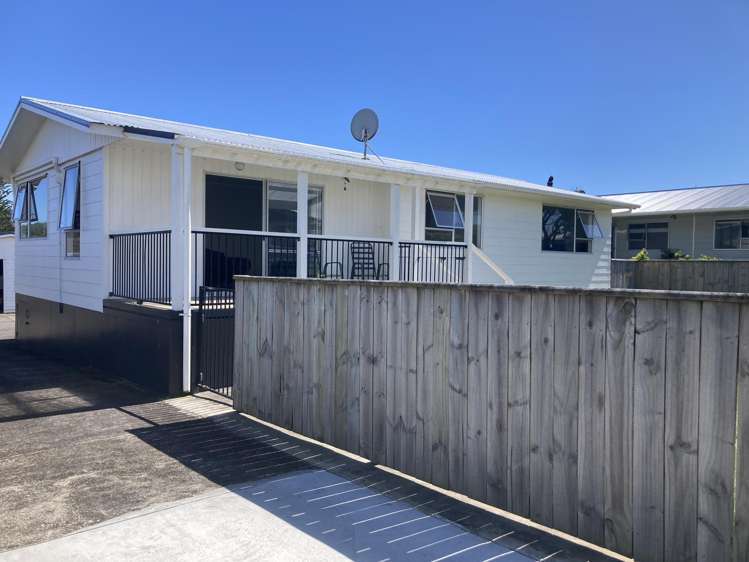 23 High Street East Waitara_1