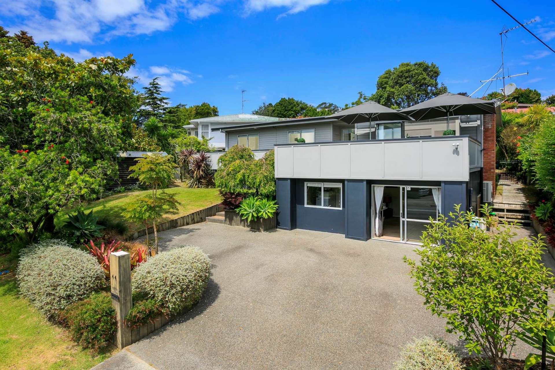 44 Bond Crescent Forrest Hill_0