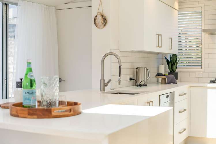 22 Kensington Avenue Petone_15