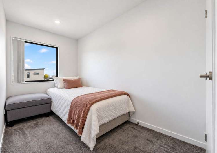67C Soaring Bird Drive Takanini_7